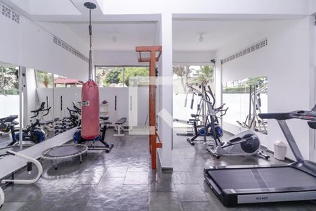 Apartamento à venda com 74m², 2 quartos e 1 vaga Apartamento à venda com 74m², 2 quartos e 1 vagaÁrea comum - Academia