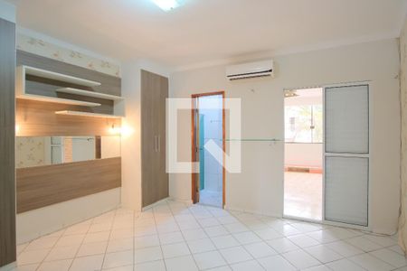 Casa à venda com 120m², 2 quartos e 2 vagasSuíte 2