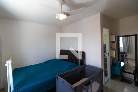 Apartamento à venda com 94m², 3 quartos e 1 vaga Apartamento à venda com 94m², 3 quartos e 1 vagaSuíte