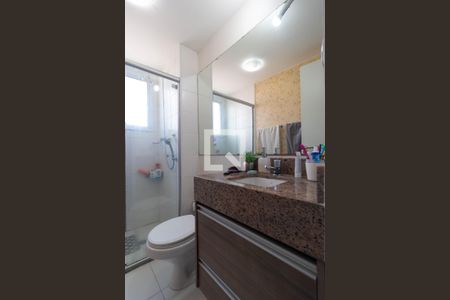 Apartamento à venda com 94m², 3 quartos e 1 vaga Apartamento à venda com 94m², 3 quartos e 1 vagaBanheiro da Suíte