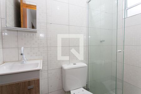 Casa de condomínio à venda com 60m², 2 quartos e 1 vaga Casa de condomínio à venda com 60m², 2 quartos e 1 vagaBanheiro da Suíte 2