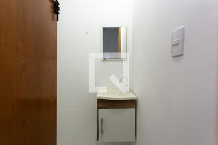 Casa de condomínio à venda com 60m², 2 quartos e 1 vaga Casa de condomínio à venda com 60m², 2 quartos e 1 vagaLavabo