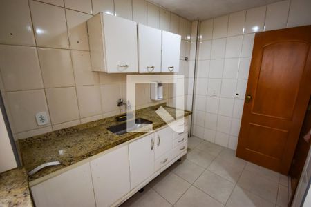 Apartamento à venda com 66m², 2 quartos e 1 vaga Apartamento à venda com 66m², 2 quartos e 1 vagaCozinha