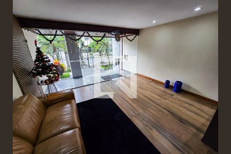 Apartamento à venda com 66m², 2 quartos e 1 vaga Apartamento à venda com 66m², 2 quartos e 1 vagaHall de entrada