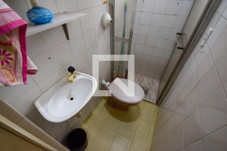 Apartamento à venda com 66m², 2 quartos e 1 vaga Apartamento à venda com 66m², 2 quartos e 1 vagaBanheiro de serviço