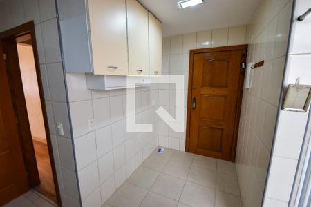 Apartamento à venda com 66m², 2 quartos e 1 vaga Apartamento à venda com 66m², 2 quartos e 1 vagaCozinha
