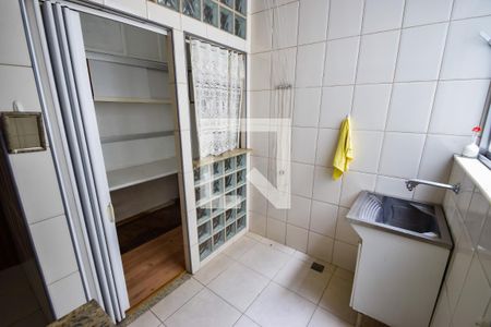 Apartamento à venda com 66m², 2 quartos e 1 vaga Apartamento à venda com 66m², 2 quartos e 1 vagaÁrea de Serviço