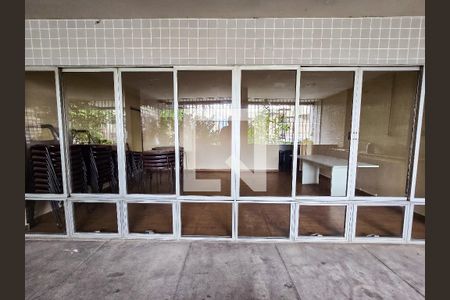 Apartamento à venda com 66m², 2 quartos e 1 vaga Apartamento à venda com 66m², 2 quartos e 1 vagaÁrea comum - Salão de festas