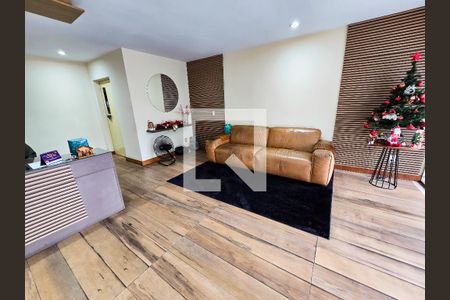 Apartamento à venda com 66m², 2 quartos e 1 vaga Apartamento à venda com 66m², 2 quartos e 1 vagaHall de entrada