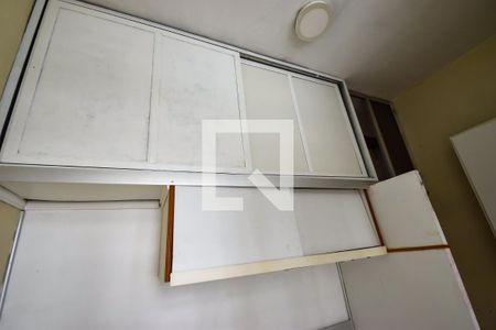 Apartamento à venda com 66m², 2 quartos e 1 vaga Apartamento à venda com 66m², 2 quartos e 1 vagaQuarto de Serviço