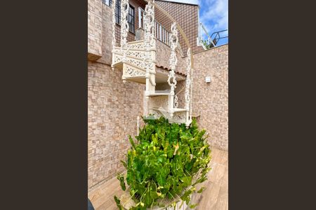 Apartamento à venda com 280m², 4 quartos e 4 vagasSala 01 - varanda