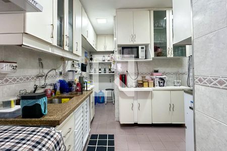 Apartamento à venda com 280m², 4 quartos e 4 vagasCozinha