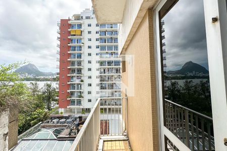 Apartamento à venda com 280m², 4 quartos e 4 vagasQuarto 01