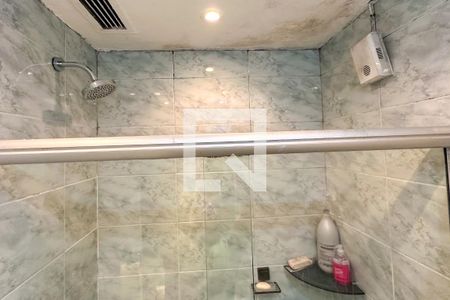 Apartamento à venda com 280m², 4 quartos e 4 vagasBanheiro Social