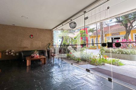 Apartamento à venda com 280m², 4 quartos e 4 vagasEntrada