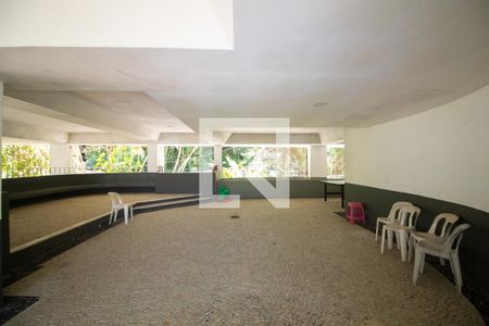 Apartamento à venda com 86m², 1 quarto e 2 vagas Apartamento à venda com 86m², 1 quarto e 2 vagasÁrea comum