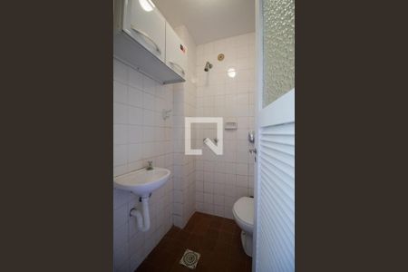 Apartamento à venda com 86m², 1 quarto e 2 vagas Apartamento à venda com 86m², 1 quarto e 2 vagasBanheiro da Área de serviço
