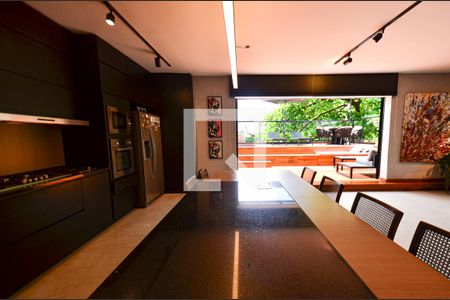 Apartamento à venda com 314m², 3 quartos e 3 vagas Apartamento à venda com 314m², 3 quartos e 3 vagasEspaço gourmet