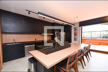 Apartamento à venda com 314m², 3 quartos e 3 vagas Apartamento à venda com 314m², 3 quartos e 3 vagasEspaço gourmet