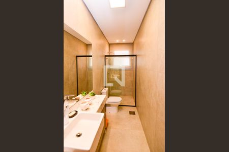 Apartamento à venda com 314m², 3 quartos e 3 vagas Apartamento à venda com 314m², 3 quartos e 3 vagasBanheiro social