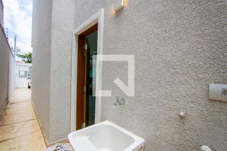 Casa à venda com 83m², 3 quartos e 4 vagas Casa à venda com 83m², 3 quartos e 4 vagasÁrea de serviço