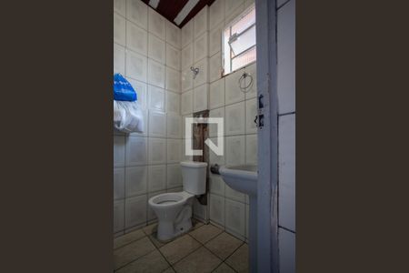 Casa à venda com 150m², 7 quartos e 2 vagasCasa 3 - Banheiro