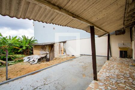 Casa à venda com 460m², 2 quartos e 2 vagas Casa à venda com 460m², 2 quartos e 2 vagasÁrea de serviço/Quintal