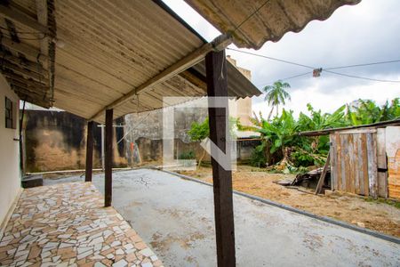 Casa à venda com 460m², 2 quartos e 2 vagas Casa à venda com 460m², 2 quartos e 2 vagasÁrea de serviço/Quintal