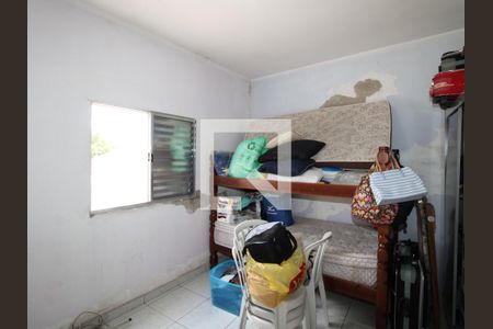 Casa à venda com 200m², 2 quartos e 5 vagasQuarto de Serviço