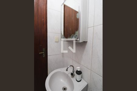 Casa à venda com 200m², 2 quartos e 5 vagasBanheiro da Suíte 1