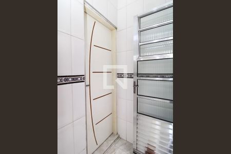 Casa à venda com 200m², 2 quartos e 5 vagasLavabo