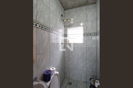 Casa à venda com 200m², 2 quartos e 5 vagasBanheiro de serviço