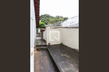 Casa à venda com 500m², 5 quartos e 3 vagas Casa à venda com 500m², 5 quartos e 3 vagasCanil