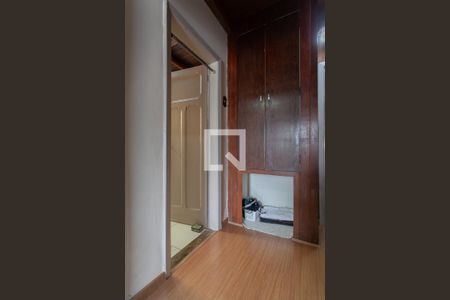 Casa à venda com 500m², 5 quartos e 3 vagas Casa à venda com 500m², 5 quartos e 3 vagasSuíte 1