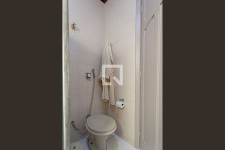 Casa à venda com 500m², 5 quartos e 3 vagas Casa à venda com 500m², 5 quartos e 3 vagasBanheiro da Suíte 1