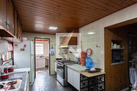 Casa à venda com 500m², 5 quartos e 3 vagas Casa à venda com 500m², 5 quartos e 3 vagasCozinha e Copa