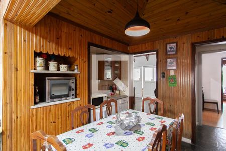 Casa à venda com 500m², 5 quartos e 3 vagas Casa à venda com 500m², 5 quartos e 3 vagasCozinha e Copa