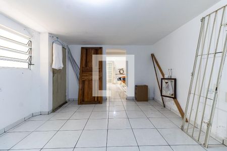 Casa à venda com 170m², 3 quartos e 2 vagas Casa à venda com 170m², 3 quartos e 2 vagasSalão