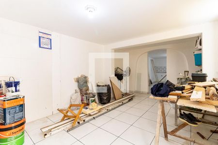 Casa à venda com 170m², 3 quartos e 2 vagas Casa à venda com 170m², 3 quartos e 2 vagasSalão