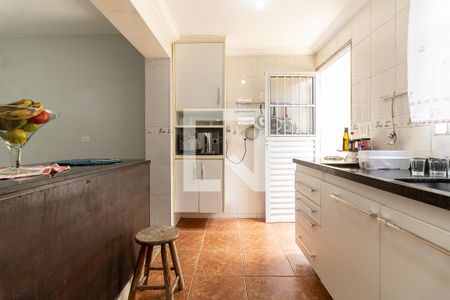 Casa à venda com 170m², 3 quartos e 2 vagas Casa à venda com 170m², 3 quartos e 2 vagasCozinha