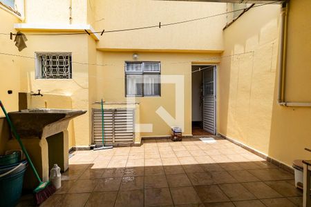 Casa à venda com 170m², 3 quartos e 2 vagas Casa à venda com 170m², 3 quartos e 2 vagasLavanderia