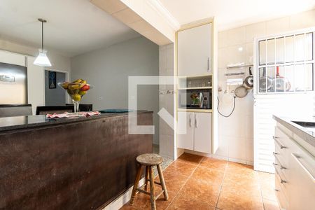 Casa à venda com 170m², 3 quartos e 2 vagas Casa à venda com 170m², 3 quartos e 2 vagasCozinha