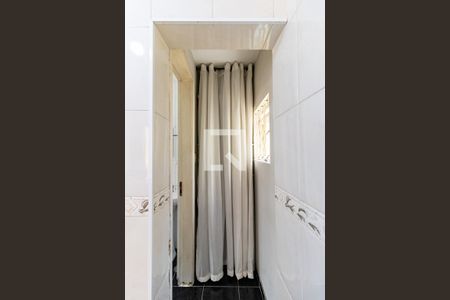 Casa à venda com 170m², 3 quartos e 2 vagas Casa à venda com 170m², 3 quartos e 2 vagasDispensa