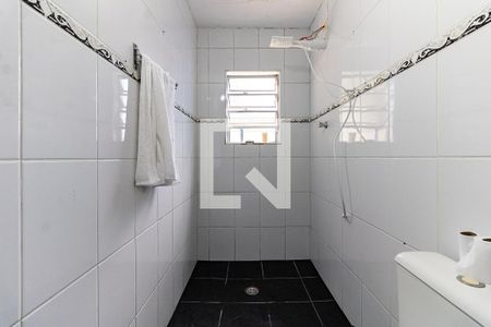 Casa à venda com 170m², 3 quartos e 2 vagas Casa à venda com 170m², 3 quartos e 2 vagasBanheiro da Suíte