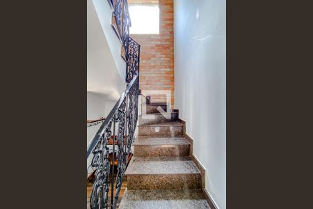 Apartamento à venda com 147m², 3 quartos e 1 vagaEscada