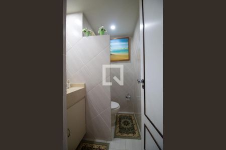 Apartamento à venda com 340m², 4 quartos e 2 vagas Apartamento à venda com 340m², 4 quartos e 2 vagasLavabo