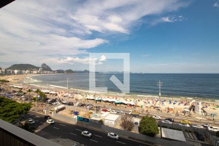 Apartamento à venda com 340m², 4 quartos e 2 vagas Apartamento à venda com 340m², 4 quartos e 2 vagasVista da Varanda da Sala