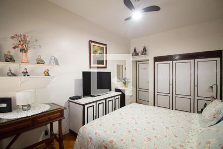 Apartamento à venda com 340m², 4 quartos e 2 vagas Apartamento à venda com 340m², 4 quartos e 2 vagasQuarto 2