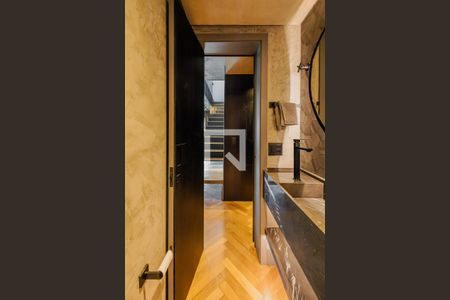 Apartamento à venda com 182m², 2 quartos e 3 vagasLavabo 1