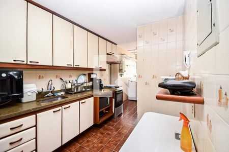 Apartamento à venda com 166m², 4 quartos e 2 vagas